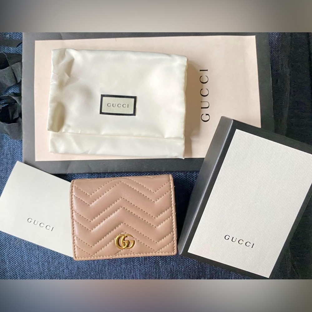 GUCCI MARMONT BIFOLD CARD CASE